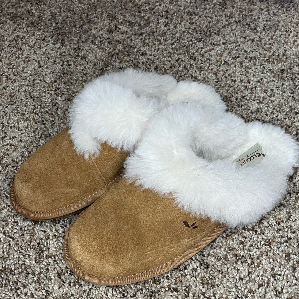 Koolaburra by UGG slippers